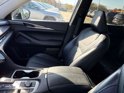2024 INFINITI QX60 LUXE