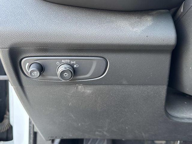 2021 Buick Envision FWD Essence