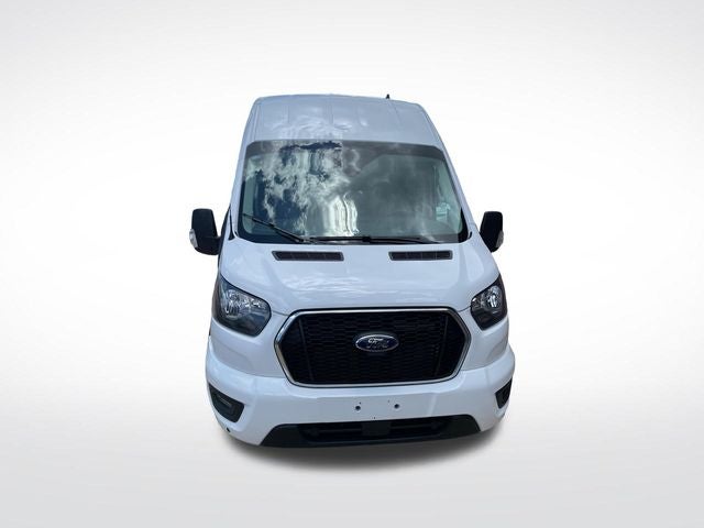 2025 Ford Transit-350 XLT 15 Passenger
