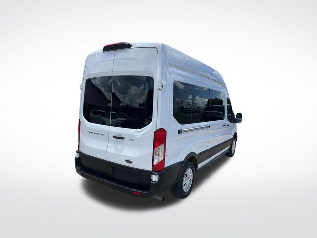 2025 Ford Transit-350 XLT 15 Passenger
