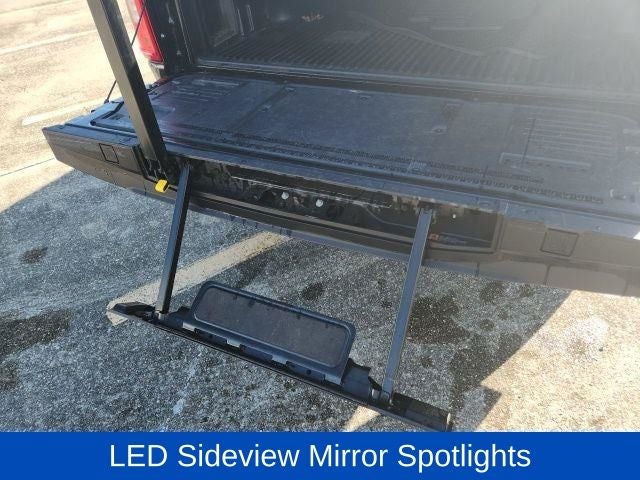 2023 Ford F-150 XLT w/LEATHER