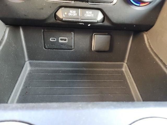 2021 Chevrolet Suburban LS