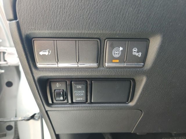 2017 INFINITI QX80 Base