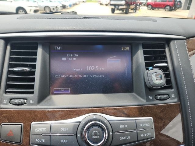 2017 INFINITI QX80 Base