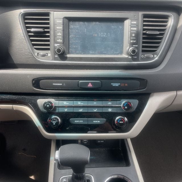 2021 Kia Sedona LX