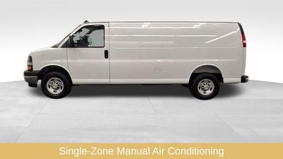 2025 Chevrolet Express 3500 Work Van Cargo