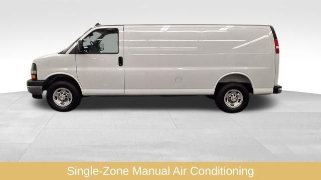 2025 Chevrolet Express 3500 Work Van Cargo
