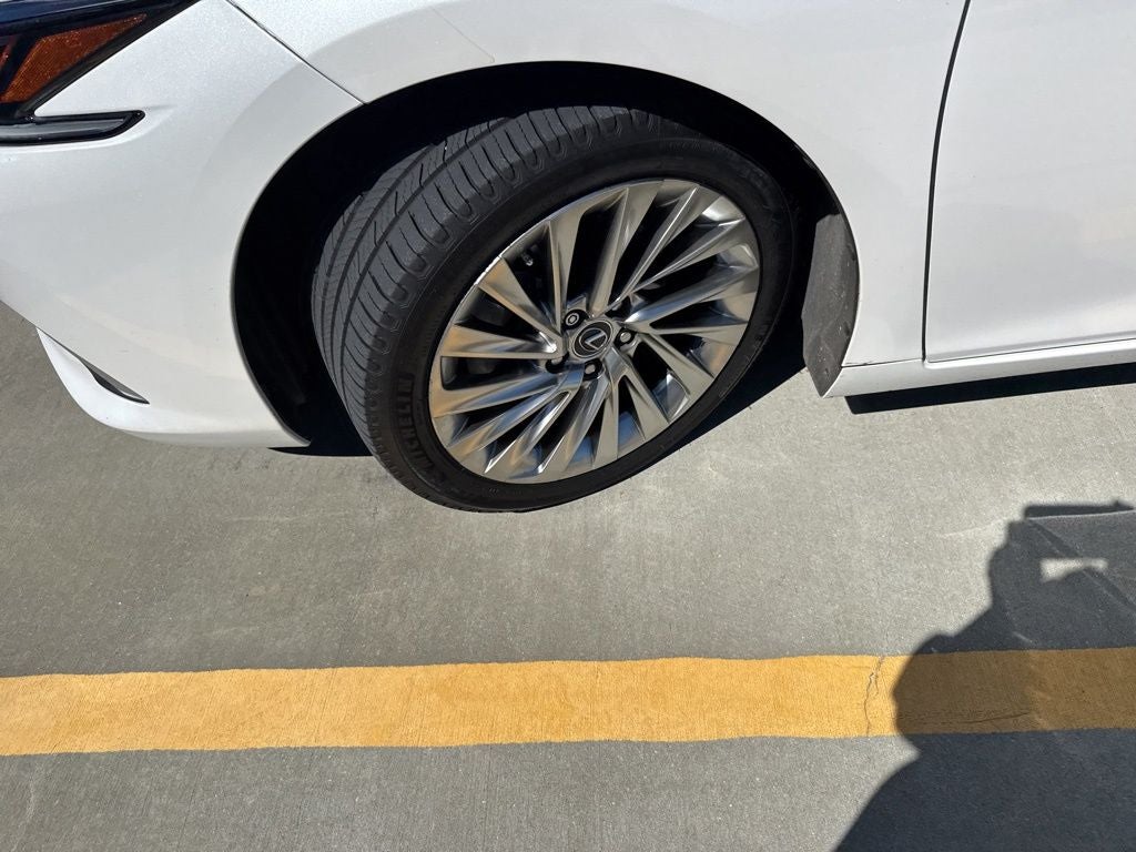 2021 Lexus ES 350 Ultra Luxury