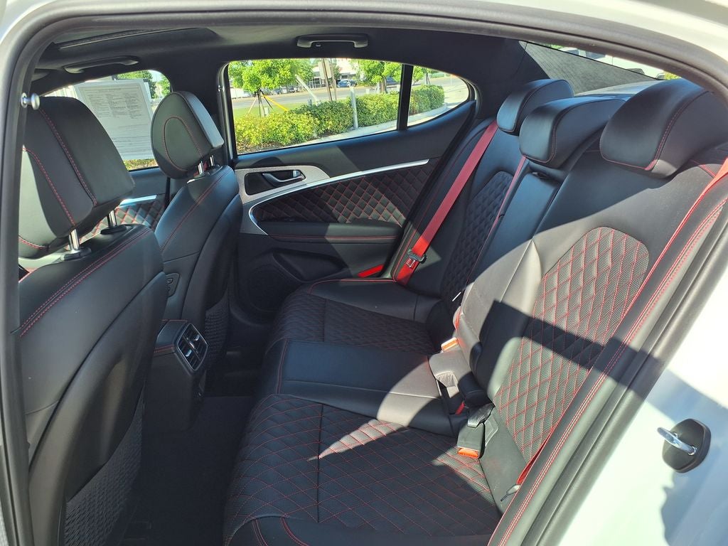2023 Genesis G70 3.3T