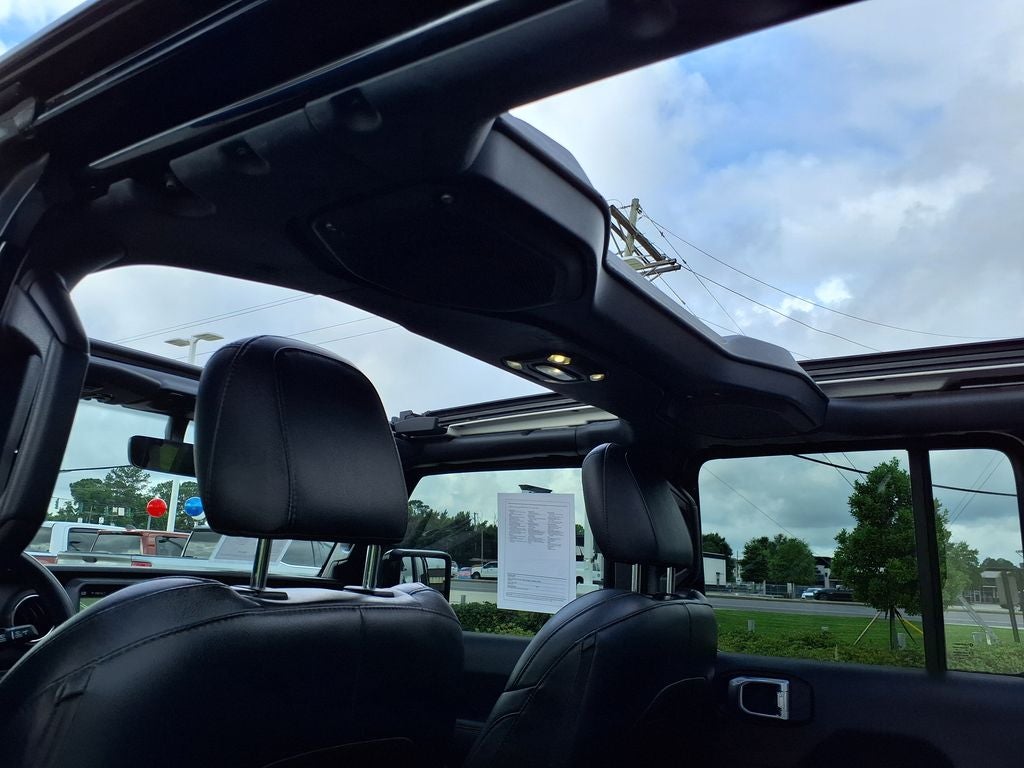 2021 Jeep Wrangler Unlimited Sahara High Altitude