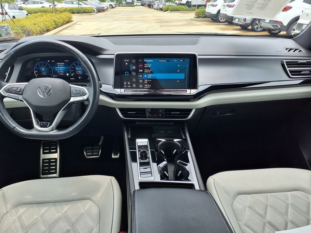2024 Volkswagen Atlas Cross Sport 2.0T SEL Premium R-Line
