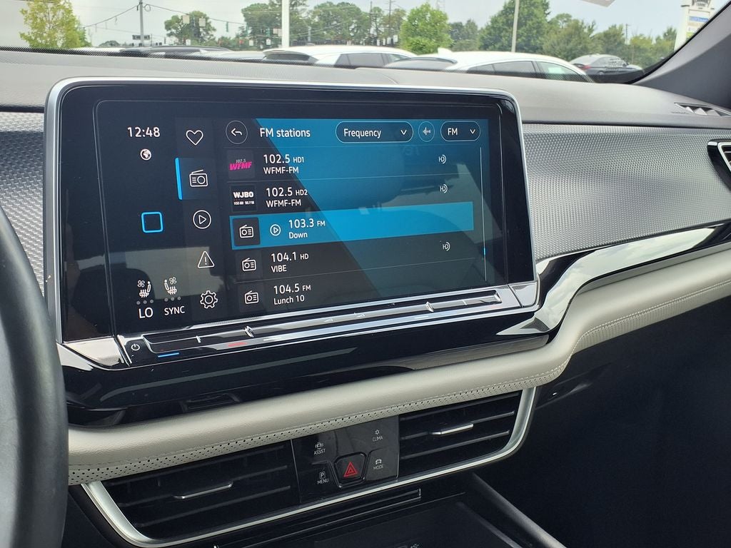 2024 Volkswagen Atlas Cross Sport 2.0T SEL Premium R-Line