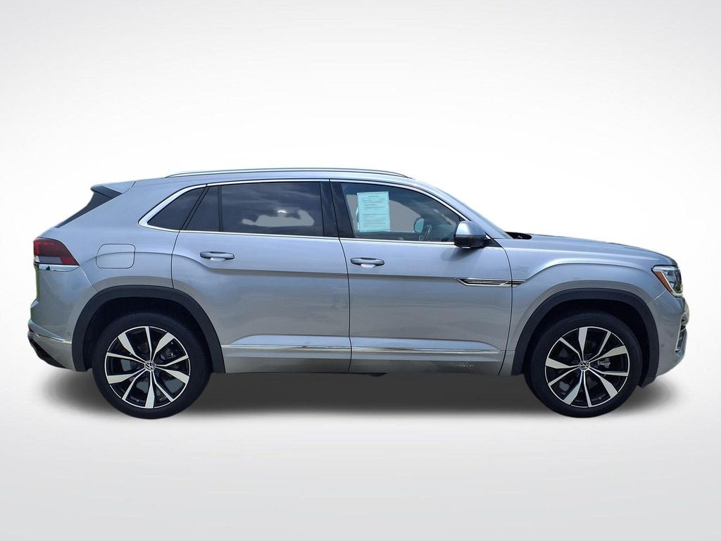 2024 Volkswagen Atlas Cross Sport 2.0T SEL Premium R-Line