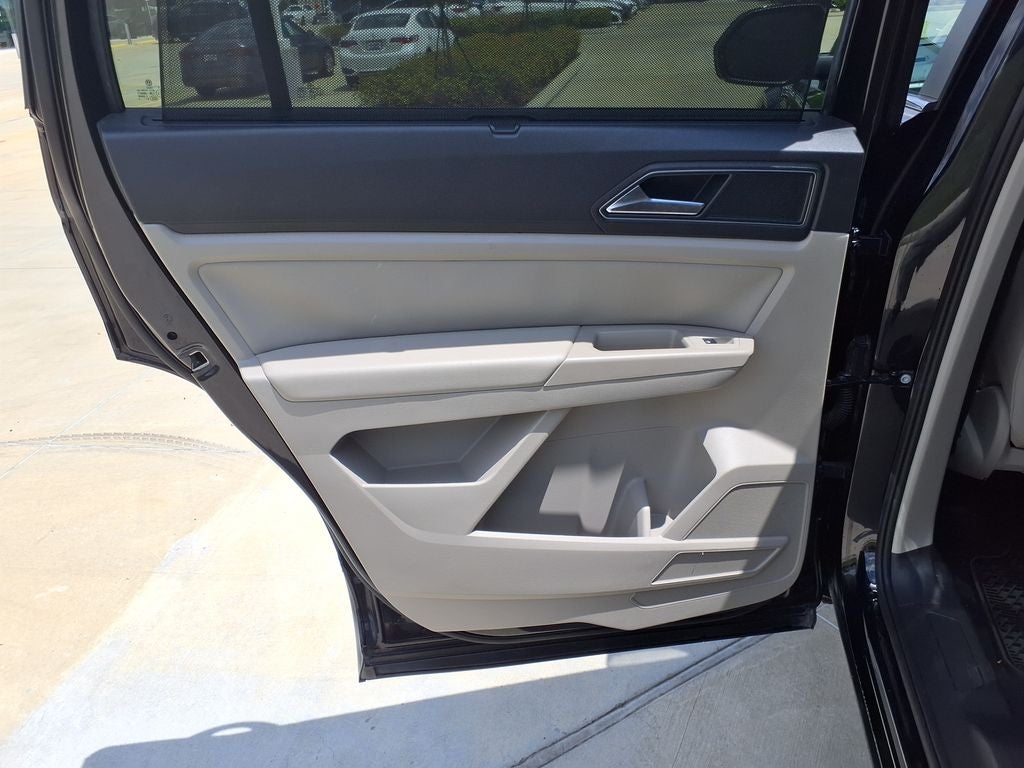 2019 Volkswagen Atlas 3.6L V6 SEL R-Line R-Line
