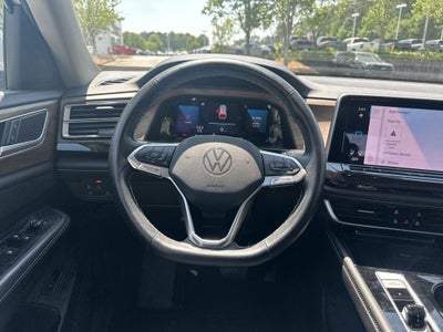 2025 Volkswagen Atlas 2.0T SE w/Technology