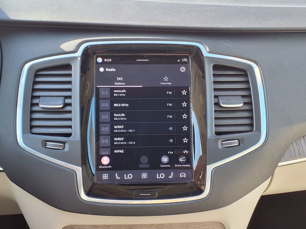 2023 Volvo XC90 B6 Core