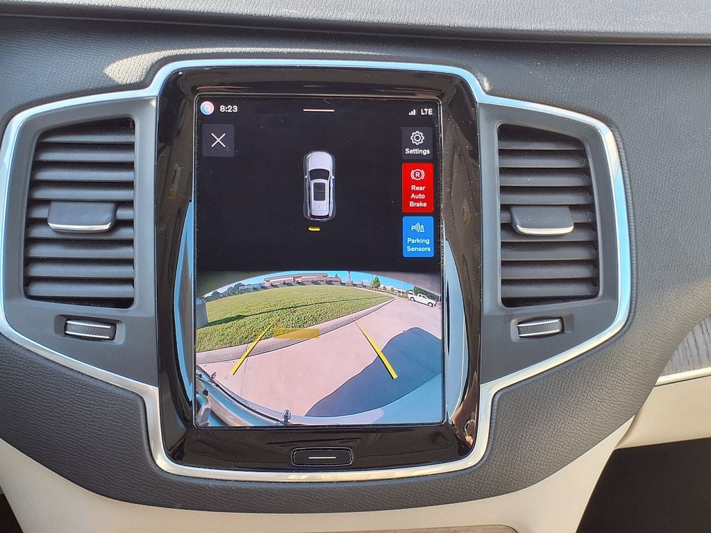 2023 Volvo XC90 B6 Core