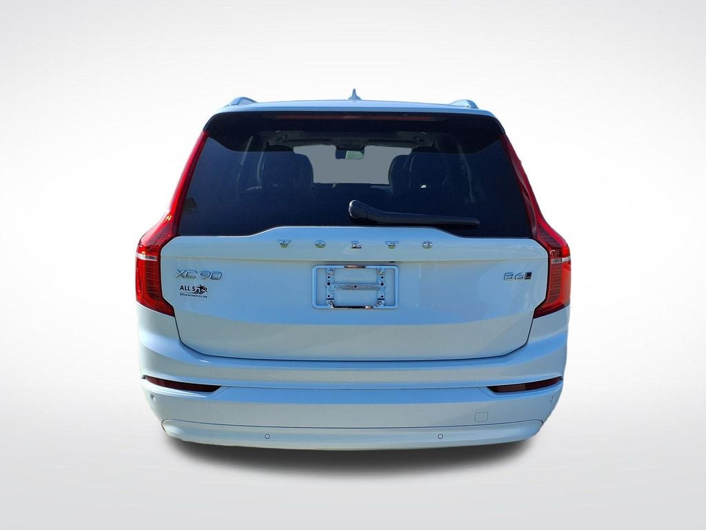 2023 Volvo XC90 B6 Core