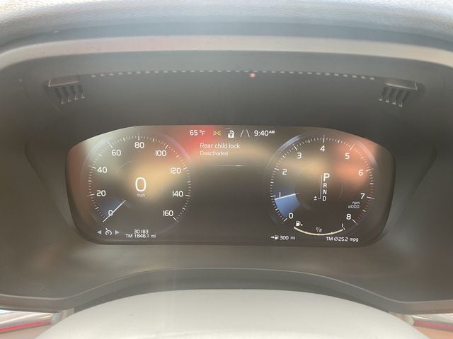 2021 Volvo XC60 T5 Momentum