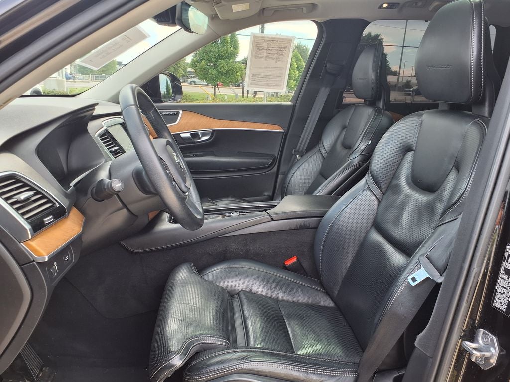 2018 Volvo XC90 T6 Inscription