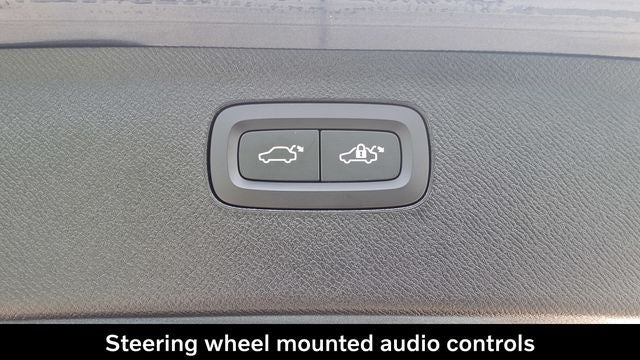 2022 Volvo XC90 T6 Inscription