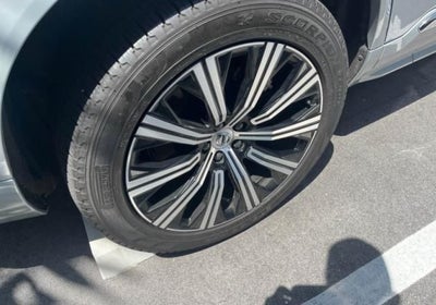 2024 Volvo XC90 B5 Core