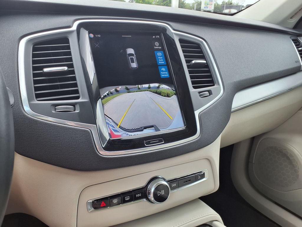 2024 Volvo XC90 B5 Core