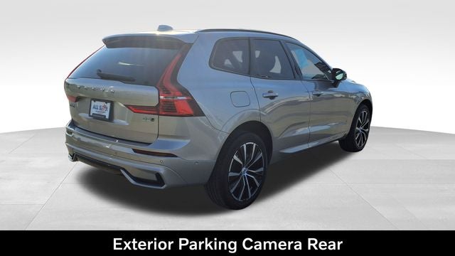 2024 Volvo XC60 B5 Plus Dark Theme