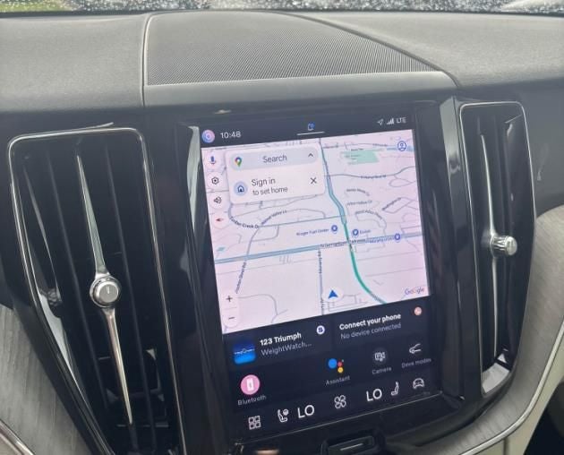 2023 Volvo XC60 B5 Plus Bright Theme