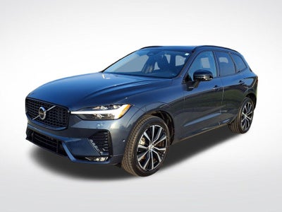2023 Volvo XC60 B5 Plus Dark Theme