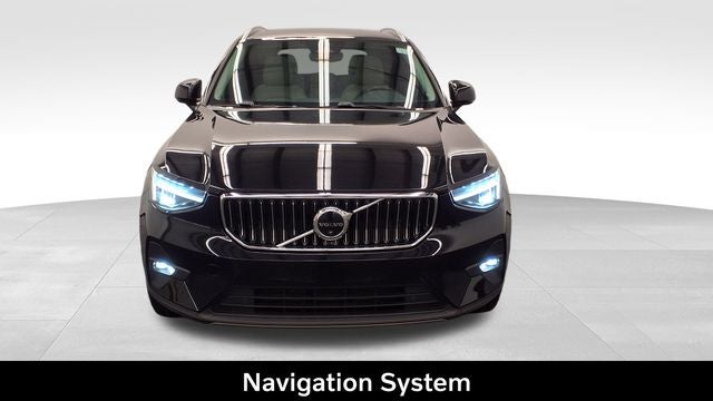 2023 Volvo XC40 B5 Plus Bright Theme