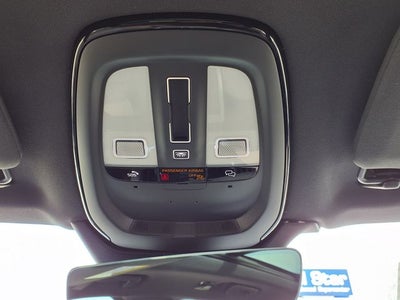 2026 Volvo XC90 B5 Plus