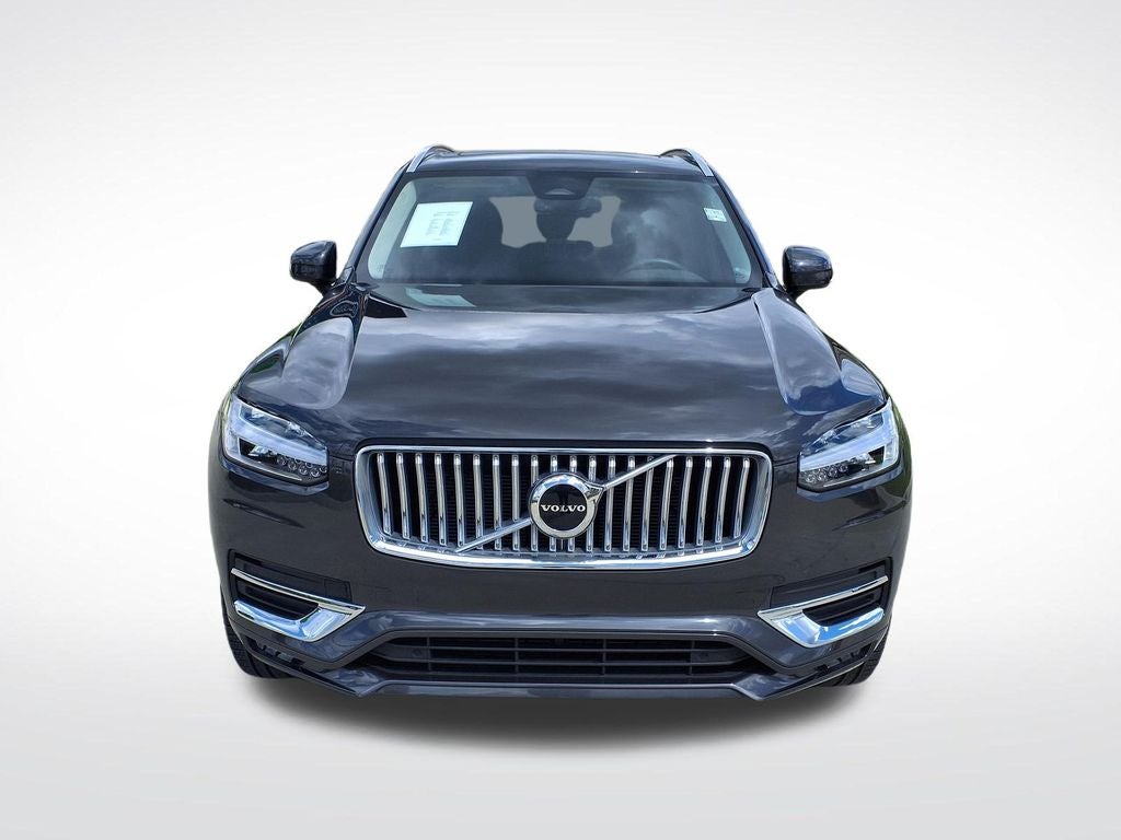 2025 Volvo XC90 B5 Core