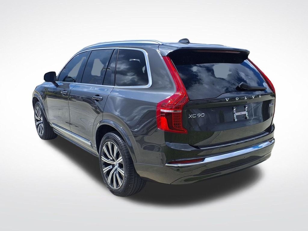 2025 Volvo XC90 B5 Core
