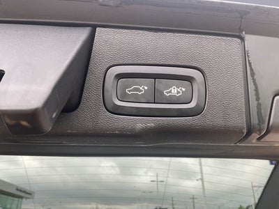 2025 Volvo XC60 B5 Core