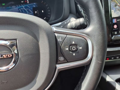 2025 Volvo XC60 B5 Core