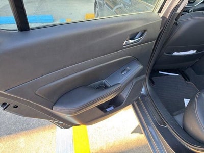 2020 Nissan Altima 2.0 SR