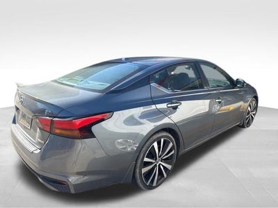 2020 Nissan Altima 2.0 SR