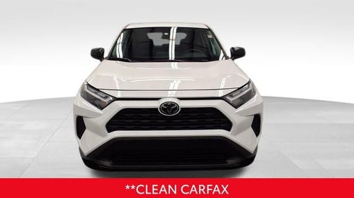 2025 Toyota RAV4 LE