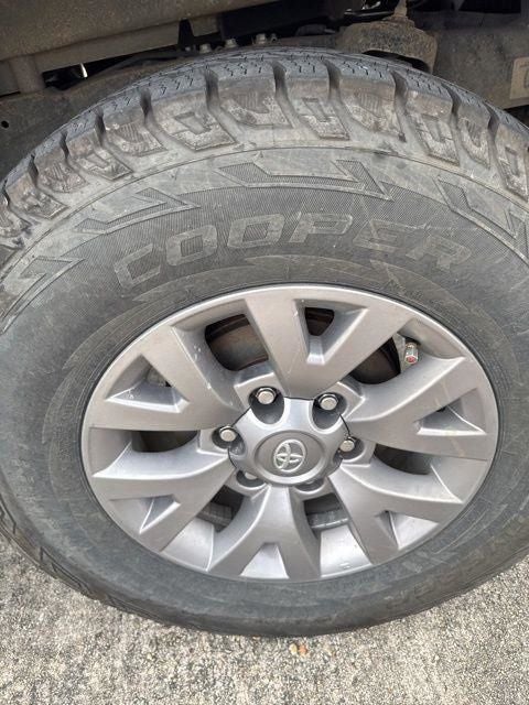 2019 Toyota Tacoma SR5 V6