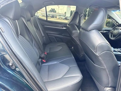 2020 Toyota Camry SE