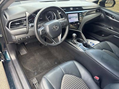 2020 Toyota Camry SE