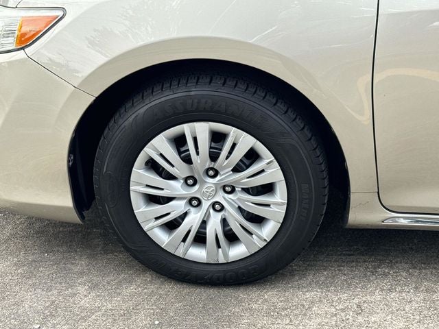 2013 Toyota Camry LE