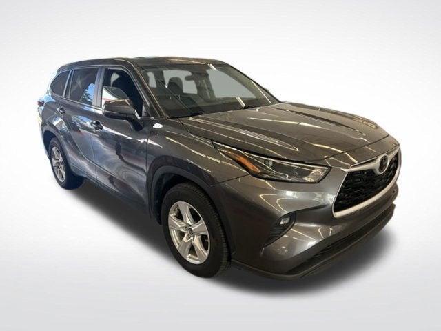 2025 Toyota Highlander LE