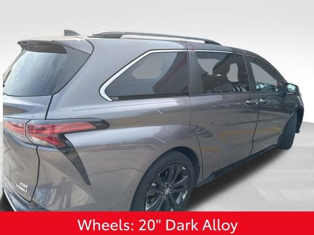 2022 Toyota Sienna XSE 7 Passenger
