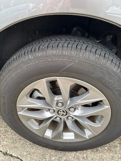 2026 Toyota Sienna XLE 8 Passenger