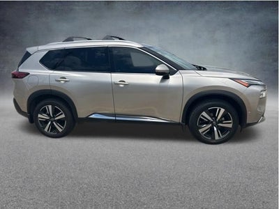 2022 Nissan Rogue Platinum