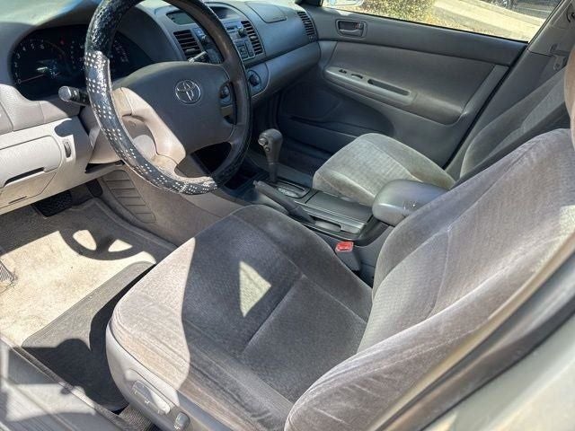 2004 Toyota Camry LE