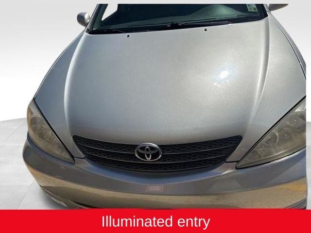 2004 Toyota Camry LE