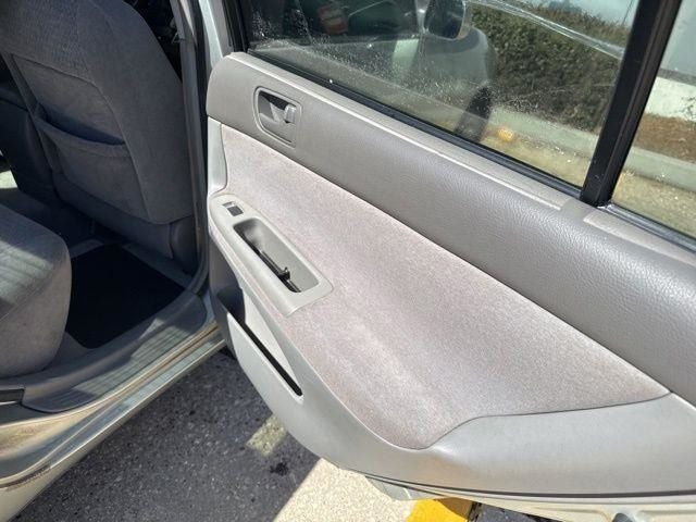 2004 Toyota Camry LE